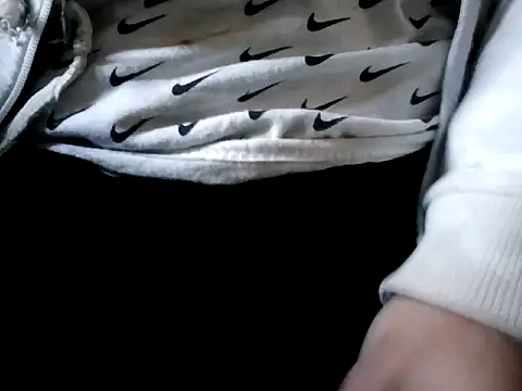 giovanift111 online show from 11-21-25, 07:24