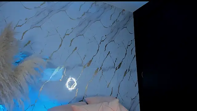 Julig01 online show from 12-21-25, 11:05