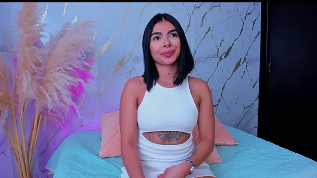 Snapshot of Julig01 chatting on 02-21-26, 09:39 Julig01 online show from 02-21-26, 09:39