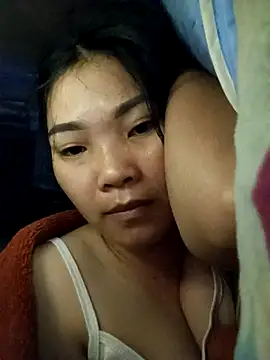 Lovebaby-love online show from 10-30-25, 11:01