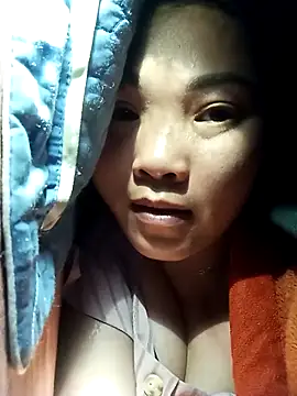 Lovebaby-love online show from 12-17-25, 09:53