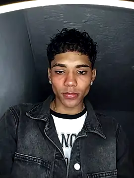 Alex Sweeting online show from 01-11-26, 09:38