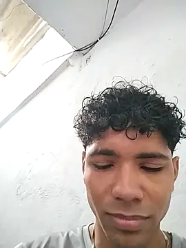 Snapshot of Alex_Sweeting chatting on 03-19-26, 04:29 Alex Sweeting online show from 03-19-26, 04:29