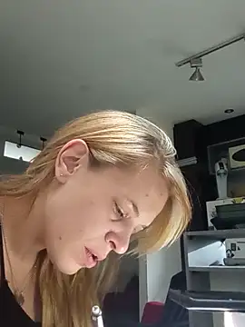 coralu2215 online show from 02-15-26, 12:59