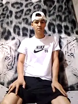 EncodingPuddle online show from 10-28-25, 03:18