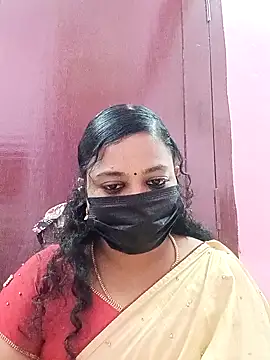 Snapshot of Mandhra28 chatting on 10-28-25, 06:01 Mandhra28 online show from 10-28-25, 06:01