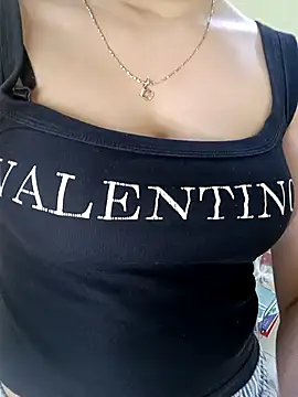 Snapshot of Spa_anna chatting on 10-30-25, 03:38 Spa anna online show from 10-30-25, 03:38