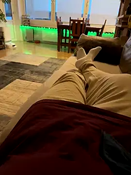 Snapshot of hungrykiten chatting on 10-29-25, 03:44 hungrykiten online show from 10-29-25, 03:44