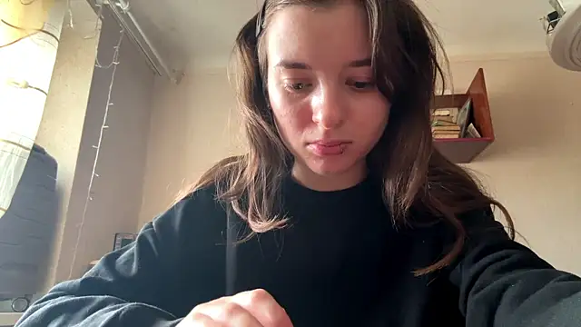 Snapshot of BunkedTempter chatting on 10-29-25, 06:23 BunkedTempter online show from 10-29-25, 06:23