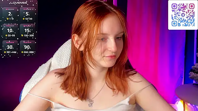 Snapshot of AngelWisee chatting on 01-10-26, 02:18 AngelWisee online show from 01-10-26, 02:18