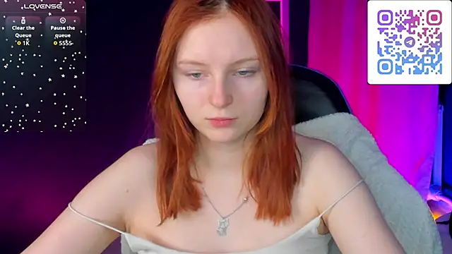 Snapshot of AngelWisee chatting on 01-14-26, 01:09 AngelWisee online show from 01-14-26, 01:09