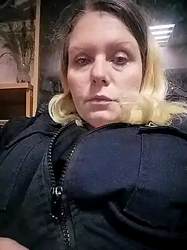 Lana-murr online show from 12-03-25, 07:24