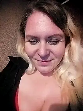 Lana-murr online show from 11-09-25, 06:56