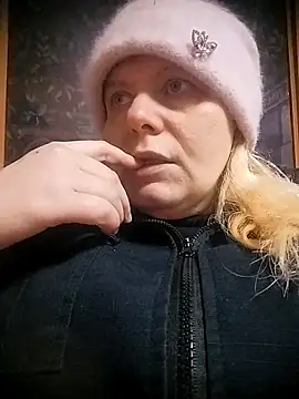 Lana-murr online show from 02-18-26, 07:06