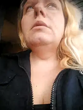 Lana-murr online show from 11-21-25, 06:45