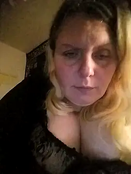 Lana-murr online show from 12-20-25, 08:06