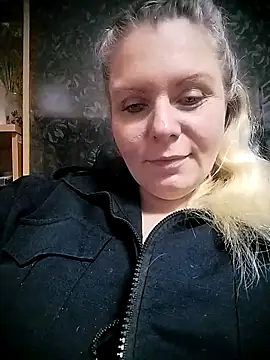 Lana-murr online show from 11-13-25, 06:56