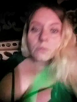 Lana-murr online show from 11-28-25, 05:46