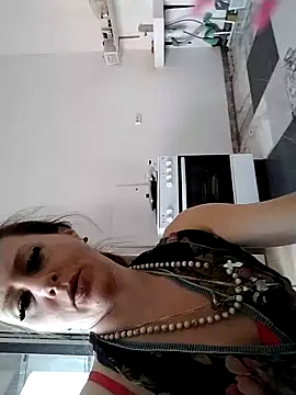 Snapshot of Anneta280671 chatting on 07-16-26, 09:28 Anneta280671 online show from 07-16-26, 09:28