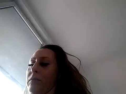 Snapshot of Anneta280671 chatting on 04-24-26, 11:23 Anneta280671 online show from 04-24-26, 11:23