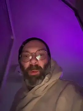 Snapshot of edgarmachtsderbe chatting on 11-10-25, 11:32 edgarmachtsderbe online show from 11-10-25, 11:32