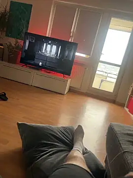 Snapshot of edgarmachtsderbe chatting on 10-28-25, 08:24 edgarmachtsderbe online show from 10-28-25, 08:24