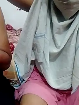 hot couple 000 online show from 02-27-26, 04:07