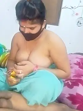 hot couple 000 online show from 02-06-26, 05:09