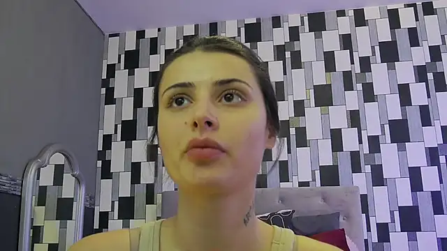 Snapshot of venusinylons chatting on 11-07-25, 07:13 venusinylons online show from 11-07-25, 07:13