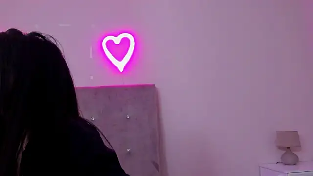 Snapshot of brianaflynt chatting on 02-26-26, 08:20 brianaflynt online show from 02-26-26, 08:20