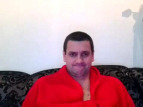 Snapshot of Alex-Naturista chatting on 05-01-26, 06:57 Alex-Naturista online show from 05-01-26, 06:57