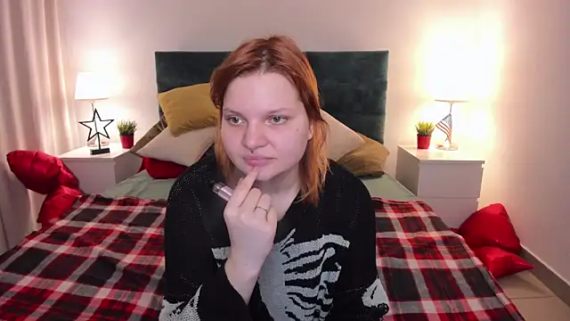 babyyullii online show from 02-25-26, 06:13