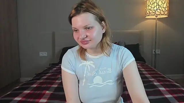 babyyullii online show from 04-13-26, 01:31