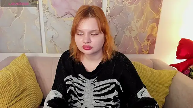 babyyullii online show from 02-26-26, 08:36