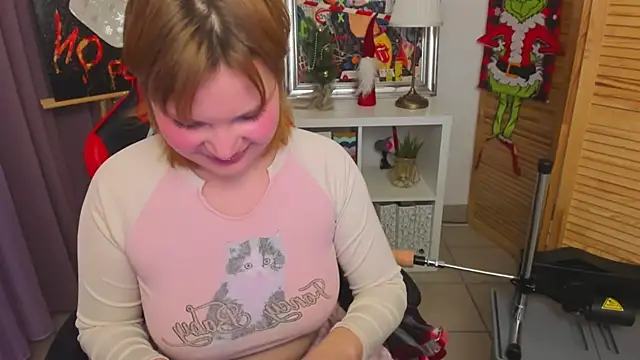 babyyullii online show from 12-15-25, 02:56