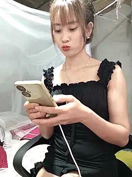 Em xinh01 online show from 04-19-26, 01:01