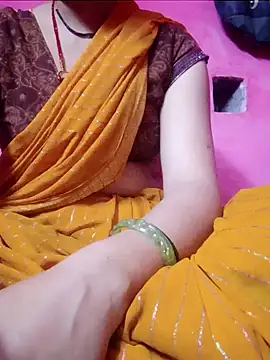 Snapshot of Homa6060 chatting on 11-04-25, 02:43 Homa6060 online show from 11-04-25, 02:43