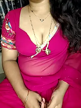 shreyareddy99 online show from 05-12-26, 04:46