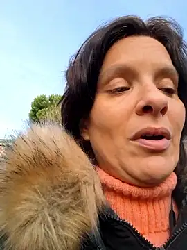 Snapshot of Piediniecollant chatting on 01-10-26, 08:09 Piediniecollant online show from 01-10-26, 08:09