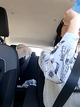 Piediniecollant online show from 03-13-26, 12:43