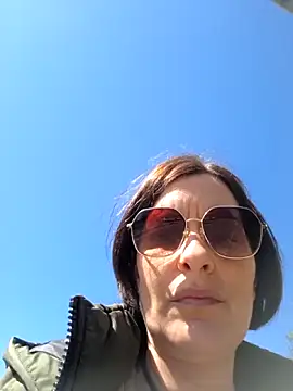 Piediniecollant online show from 04-07-26, 10:17