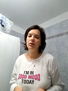 Snapshot of Piediniecollant chatting on 11-13-25, 05:22 Piediniecollant online show from 11-13-25, 05:22