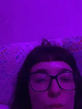 Snapshot of xlucifer13 chatting on 10-28-25, 01:39 xlucifer13 online show from 10-28-25, 01:39