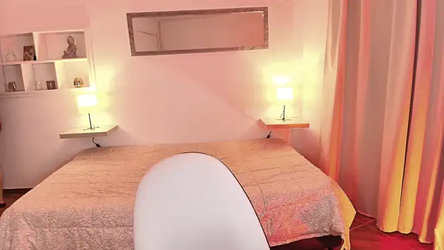 elli snow1 online show from 12-21-25, 02:57