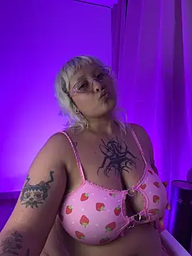 pinkbaddie777 online show from 01-14-26, 04:27