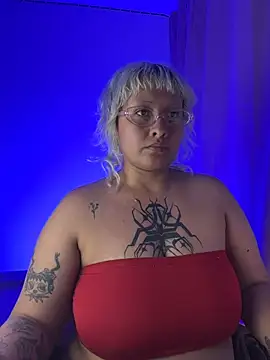 pinkbaddie777 online show from 01-13-26, 05:33