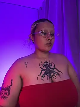 pinkbaddie777 online show from 02-03-26, 02:32