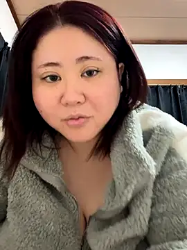 Snapshot of tubakiaki chatting on 10-27-25, 05:03 tubakiaki online show from 10-27-25, 05:03