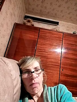 Georgette466 online show from 11-14-25, 07:06