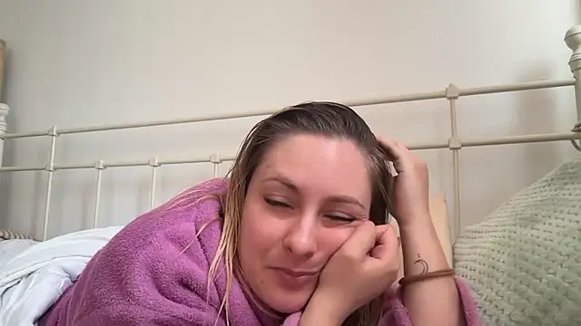 EngelHelene online show from 06-03-26, 07:42